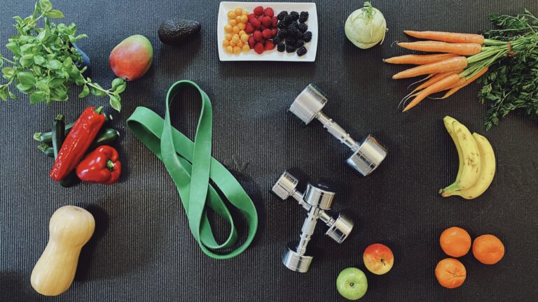 16 Foods That Build Muscle